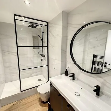 Et Moderne Appartement *